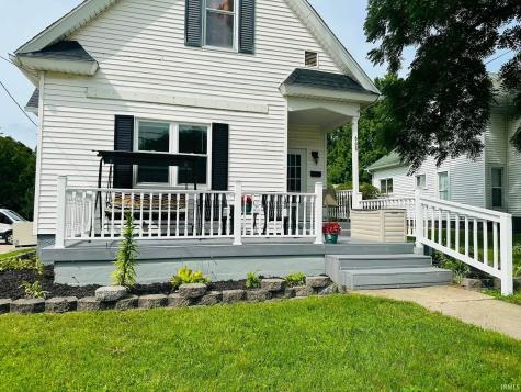 608 W William Street Kendallville IN 46755