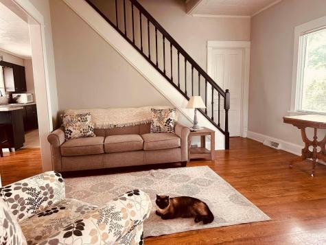 608 W William Street Kendallville IN 46755