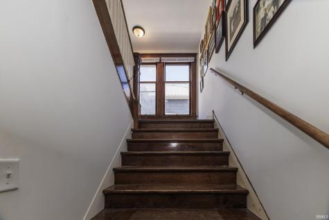 1007 E Main Street Muncie IN 47305