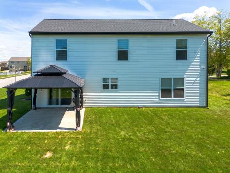 927 Clairborne Drive Fort Wayne IN 46818