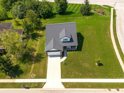 927 Clairborne Drive Fort Wayne IN 46818