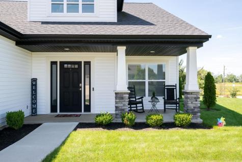 927 Clairborne Drive Fort Wayne IN 46818