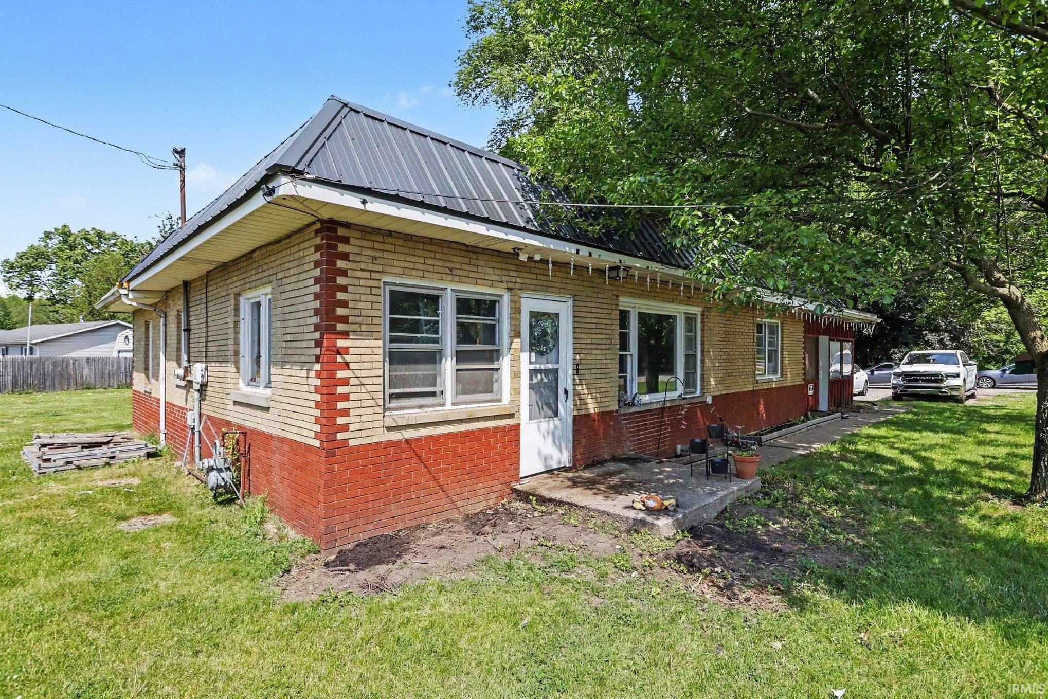 22993 Old Us 20 Elkhart IN 46516