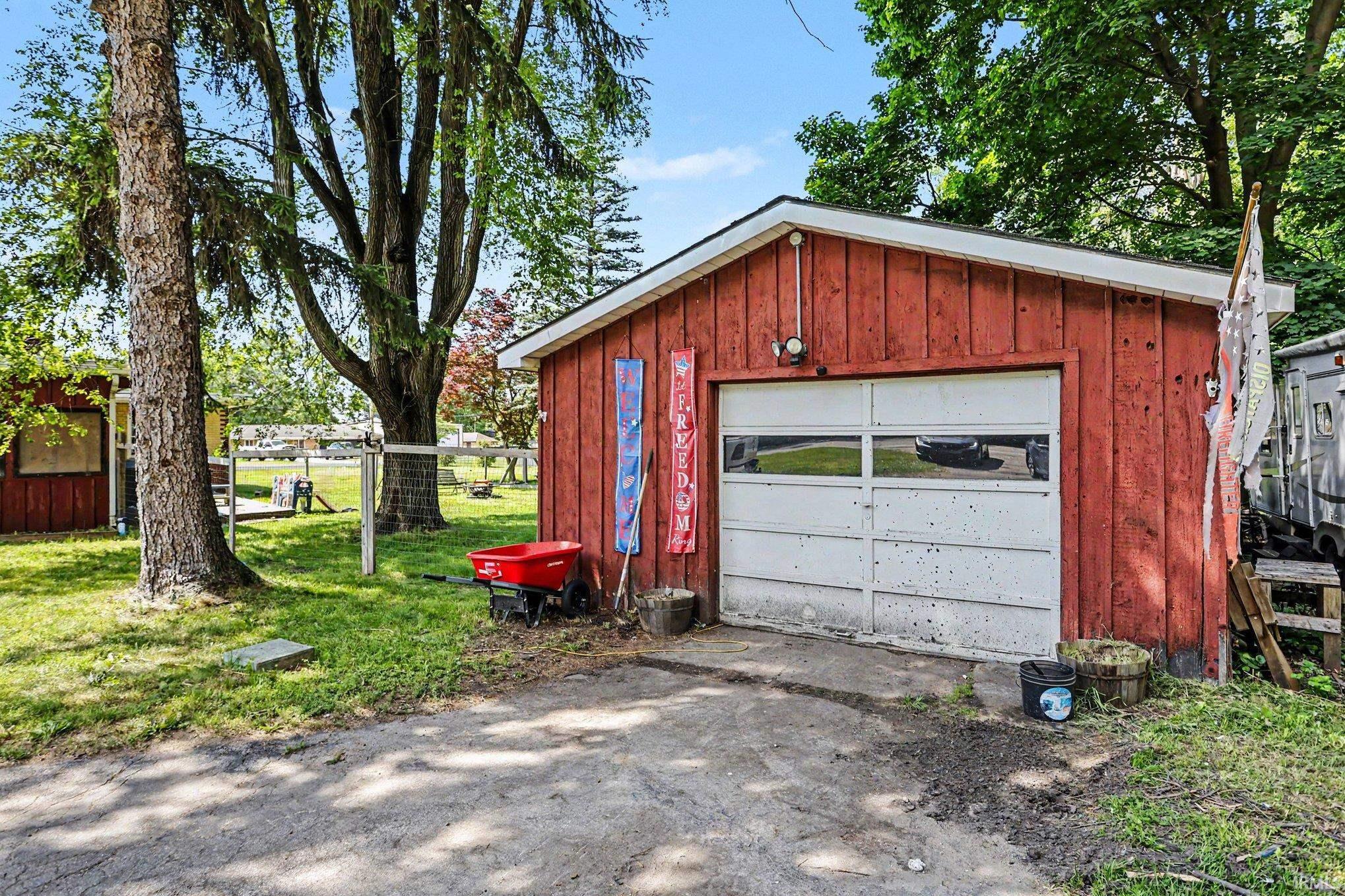 22993 Old Us 20 Elkhart IN 46516