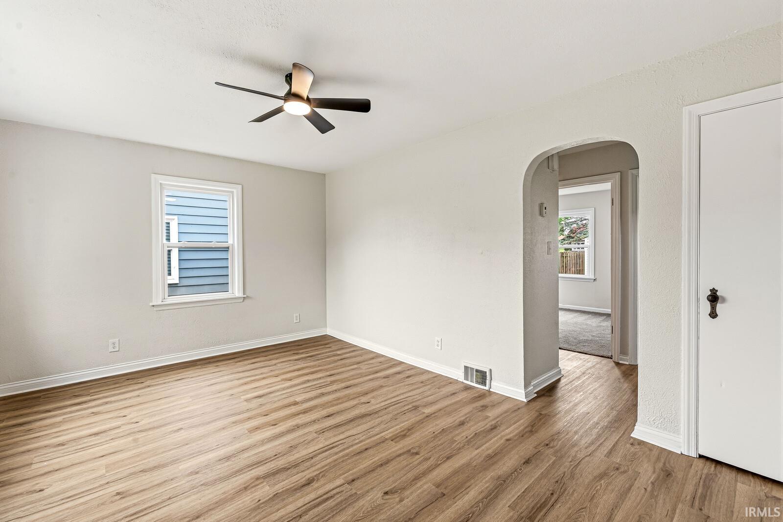 631 Gernhart Avenue Mishawaka IN 46544