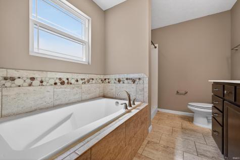 1229 Canterview Way Kokomo IN 46901