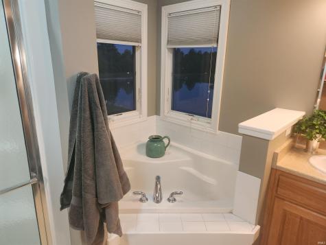 8507 Forsythia Court Fort Wayne IN 46818