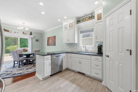 11616 Carroll Cove Fort Wayne IN 46818