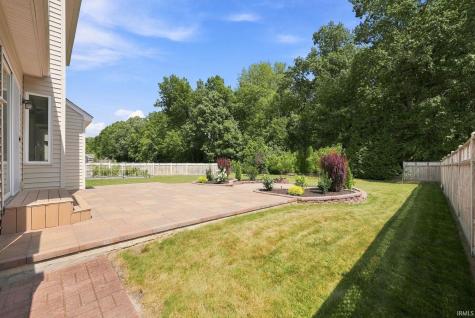 11616 Carroll Cove Fort Wayne IN 46818