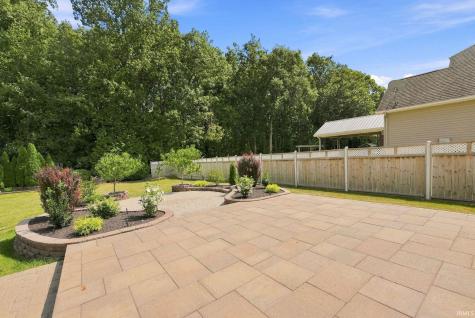 11616 Carroll Cove Fort Wayne IN 46818