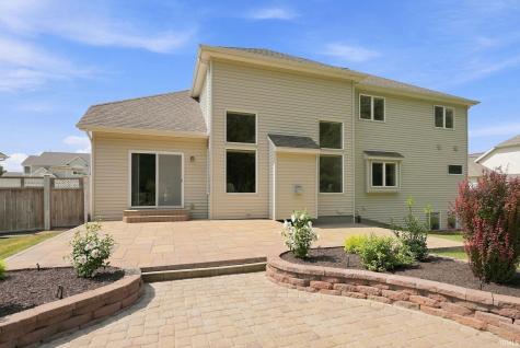 11616 Carroll Cove Fort Wayne IN 46818