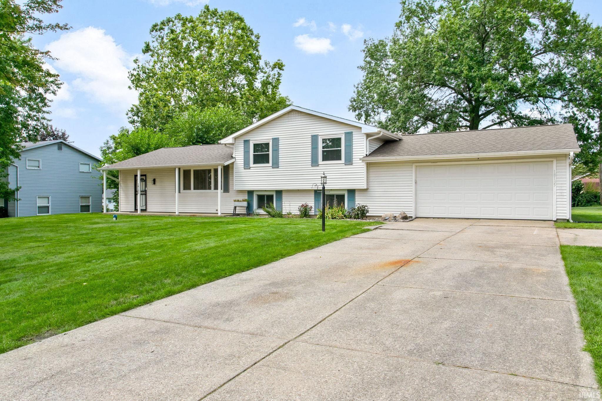 18135 Heatherfield Drive South Bend IN 46637