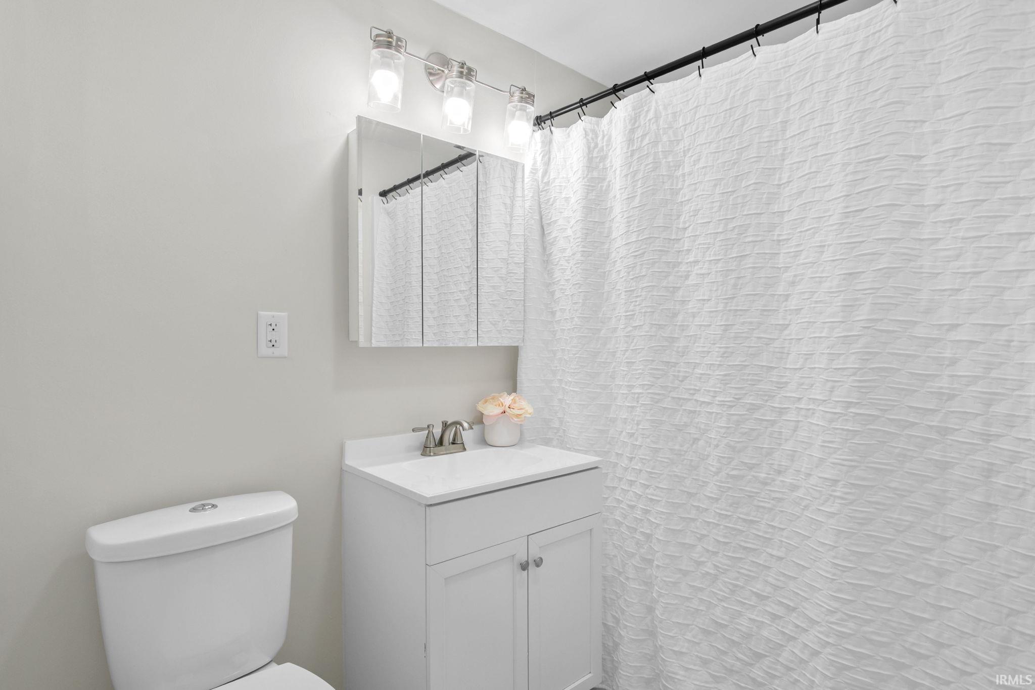 18135 Heatherfield Drive South Bend IN 46637