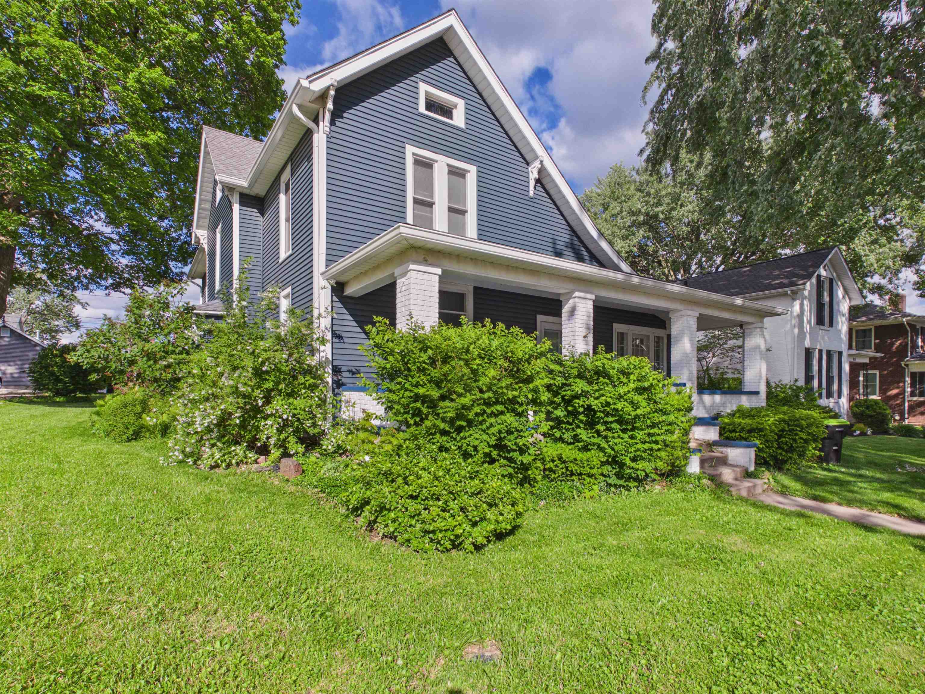 827 Poplar Street Huntington IN 46750