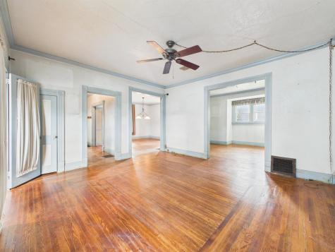 827 Poplar Street Huntington IN 46750