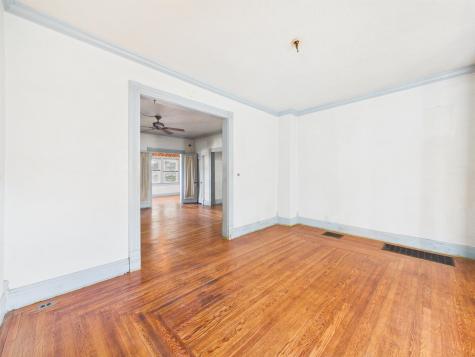 827 Poplar Street Huntington IN 46750