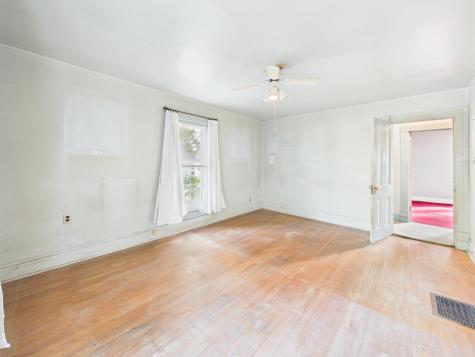 827 Poplar Street Huntington IN 46750