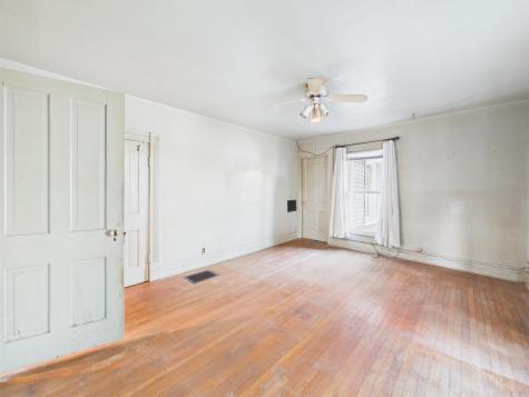 827 Poplar Street Huntington IN 46750