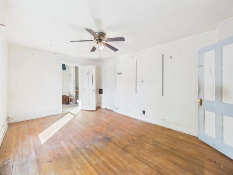 827 Poplar Street Huntington IN 46750