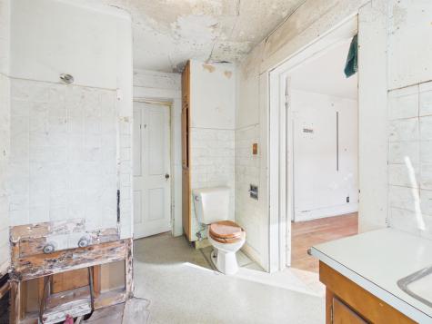 827 Poplar Street Huntington IN 46750