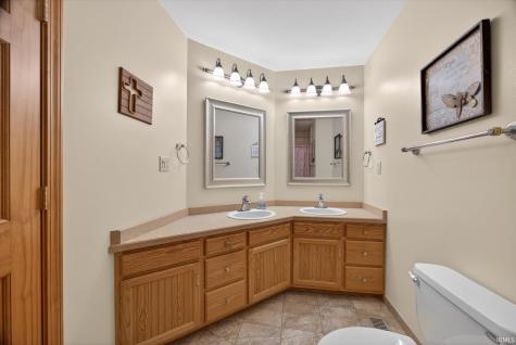2461 E 990 N Road Worthington IN 47471