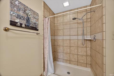 2461 E 990 N Road Worthington IN 47471