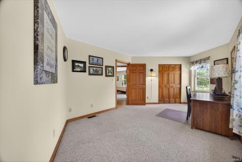 2461 E 990 N Road Worthington IN 47471