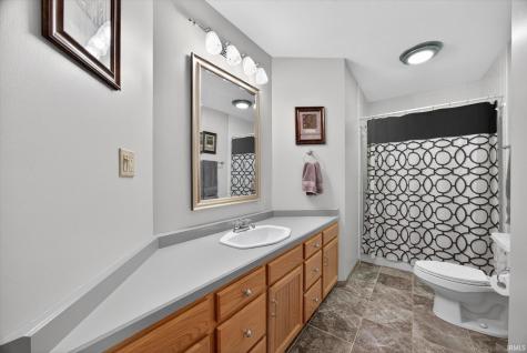 2461 E 990 N Road Worthington IN 47471