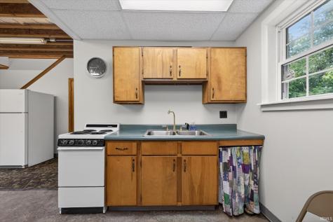 2461 E 990 N Road Worthington IN 47471