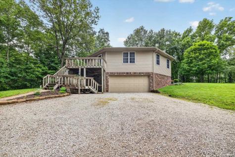 2461 E 990 N Road Worthington IN 47471