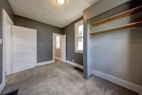 1220 Read Street Evansville IN 47710