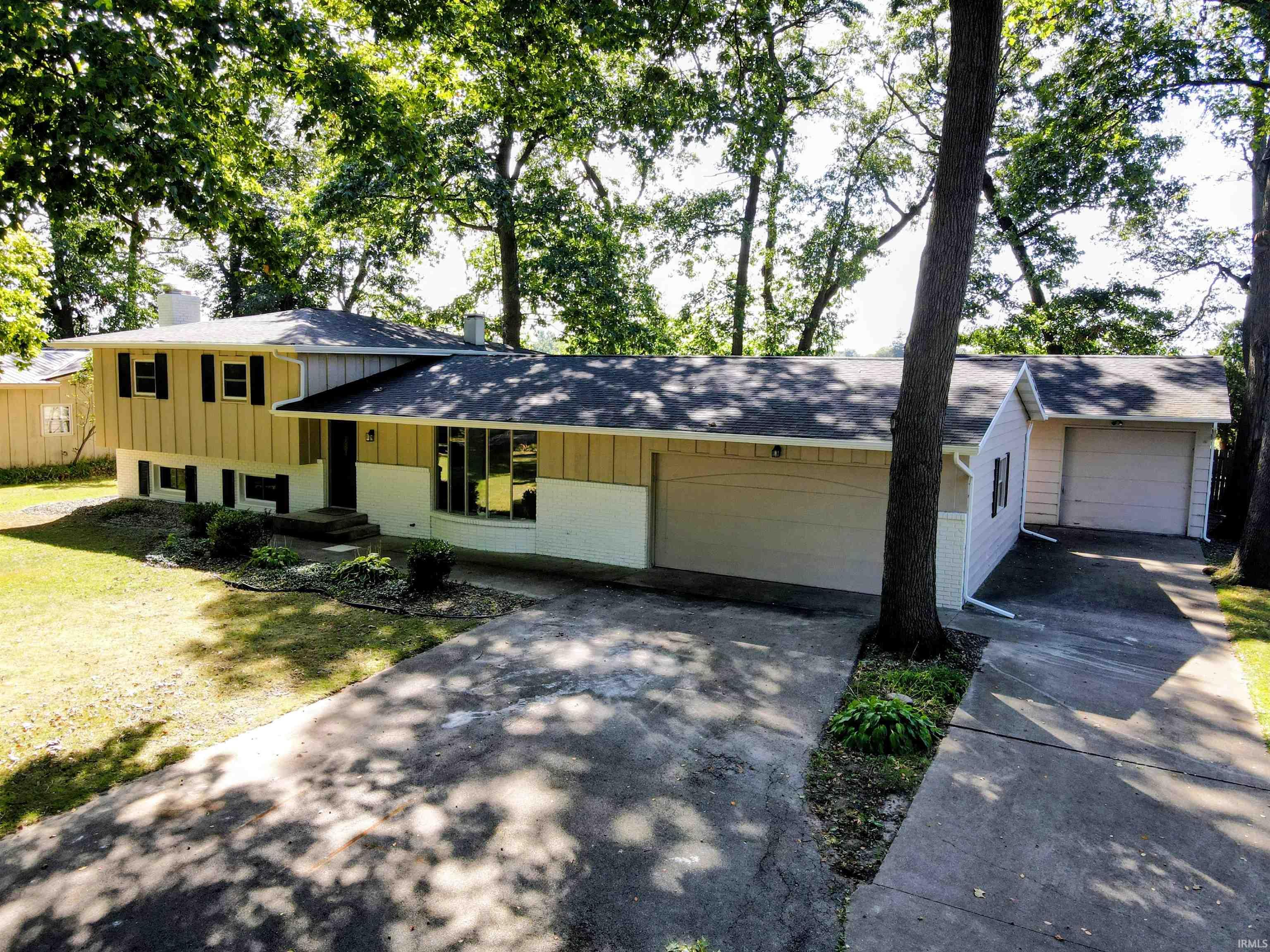 58905 Timber Trail Goshen IN 46528