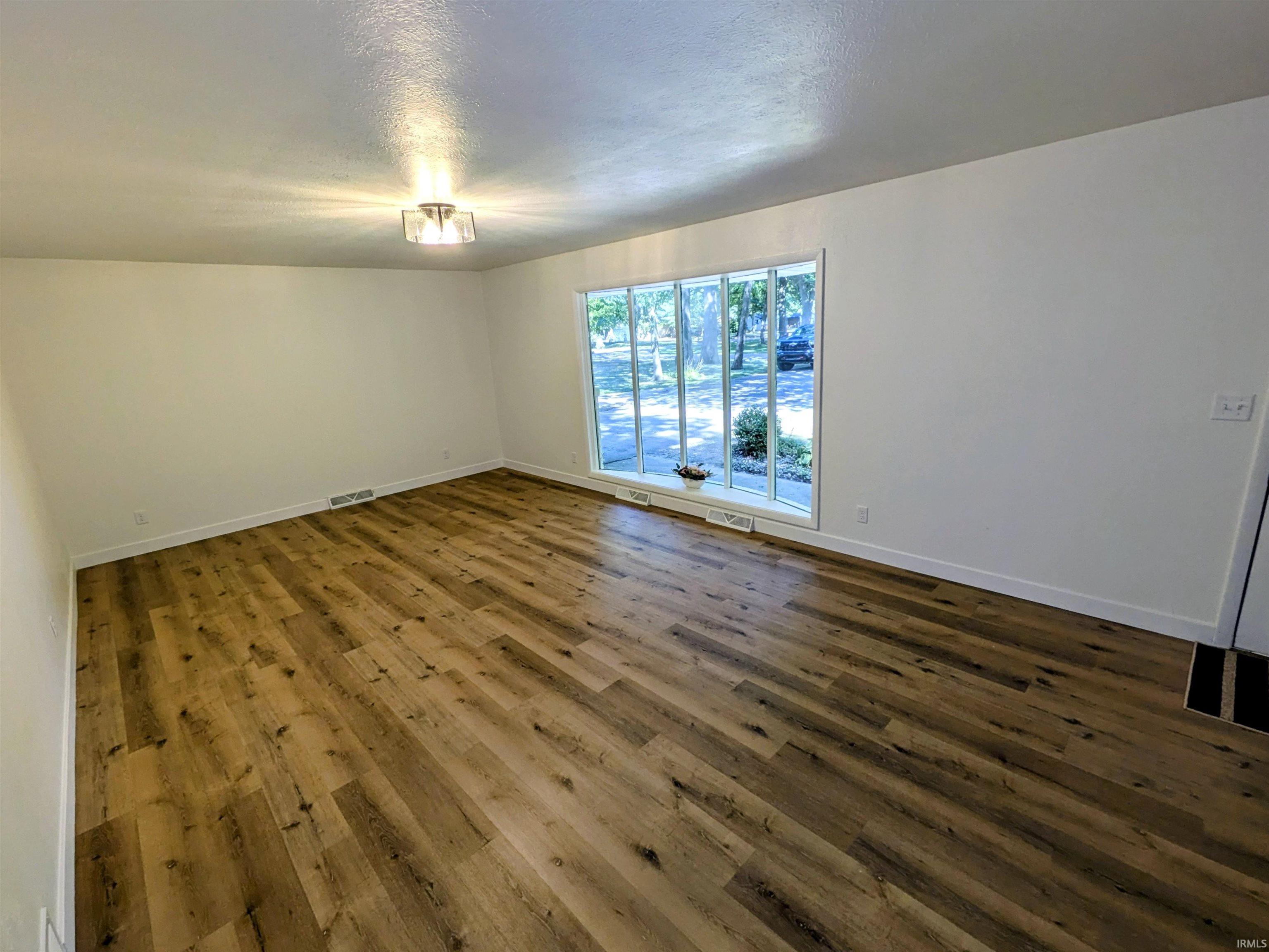 58905 Timber Trail Goshen IN 46528