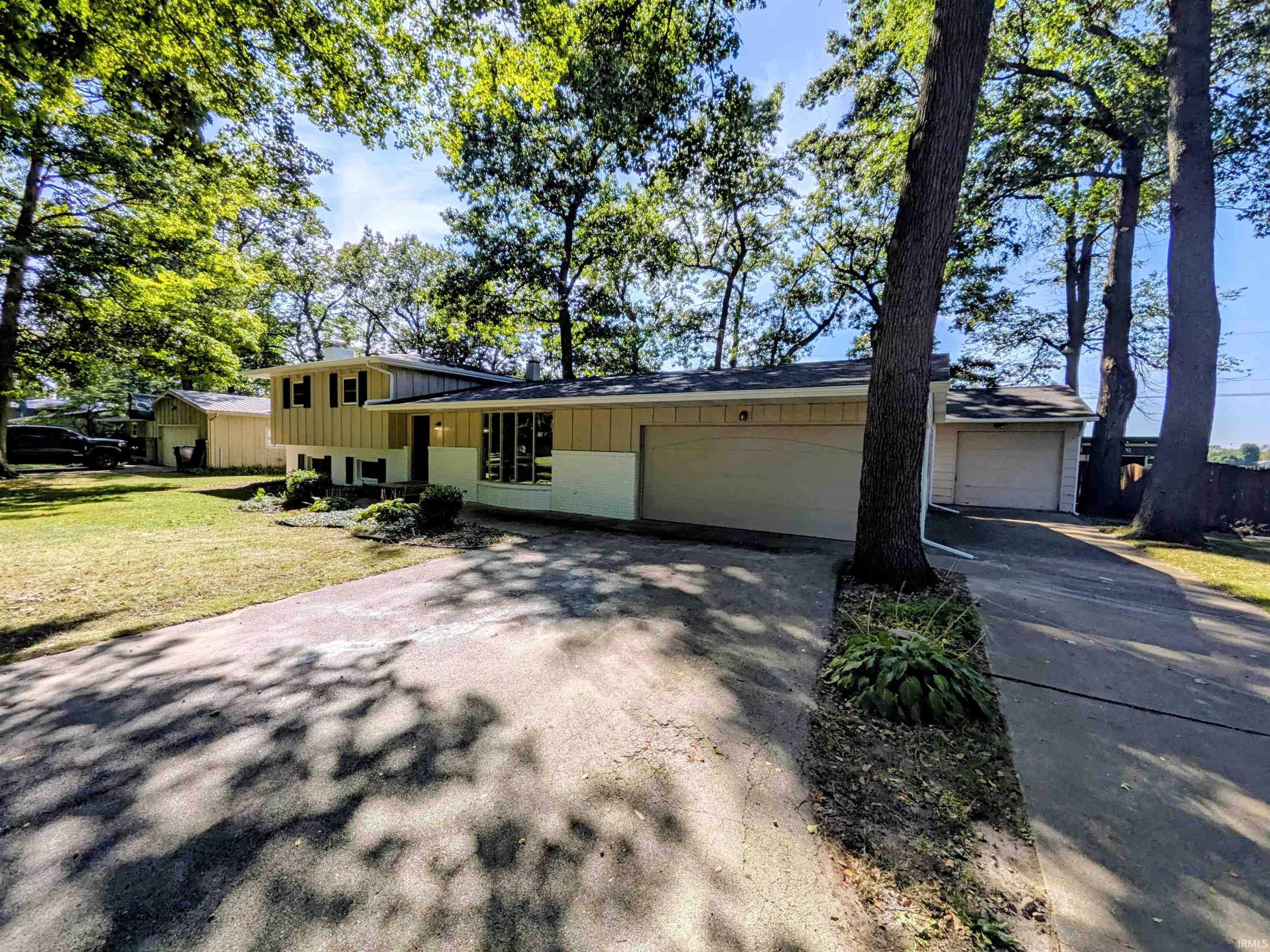 58905 Timber Trail Goshen IN 46528