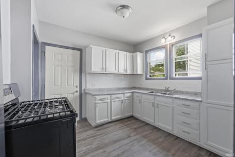 1623 Kelly Drive Fort Wayne IN 46808