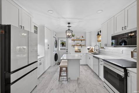 322 S 2nd Street Ellettsville IN 47429