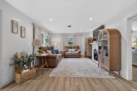 322 S 2nd Street Ellettsville IN 47429