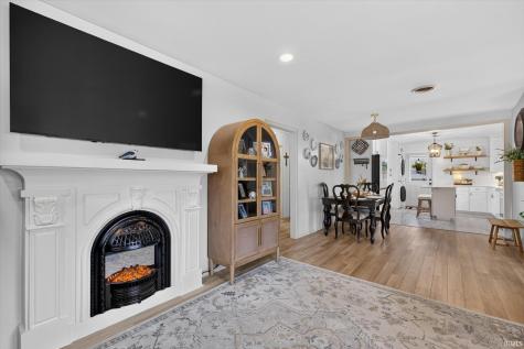 322 S 2nd Street Ellettsville IN 47429