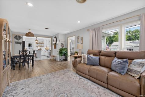 322 S 2nd Street Ellettsville IN 47429