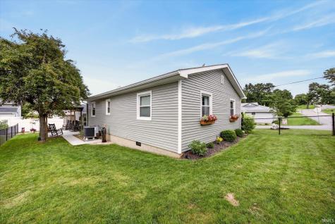 322 S 2nd Street Ellettsville IN 47429