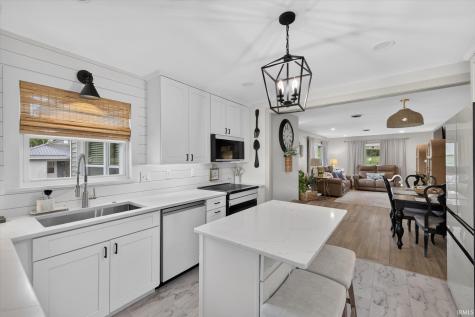 322 S 2nd Street Ellettsville IN 47429