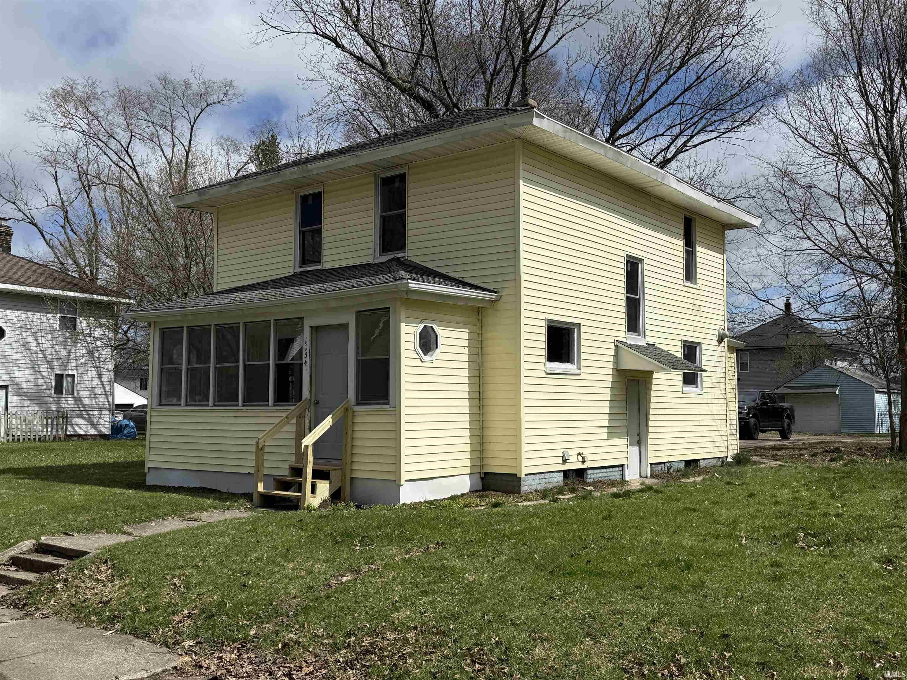 1134 N Johnson Street South Bend IN 46628