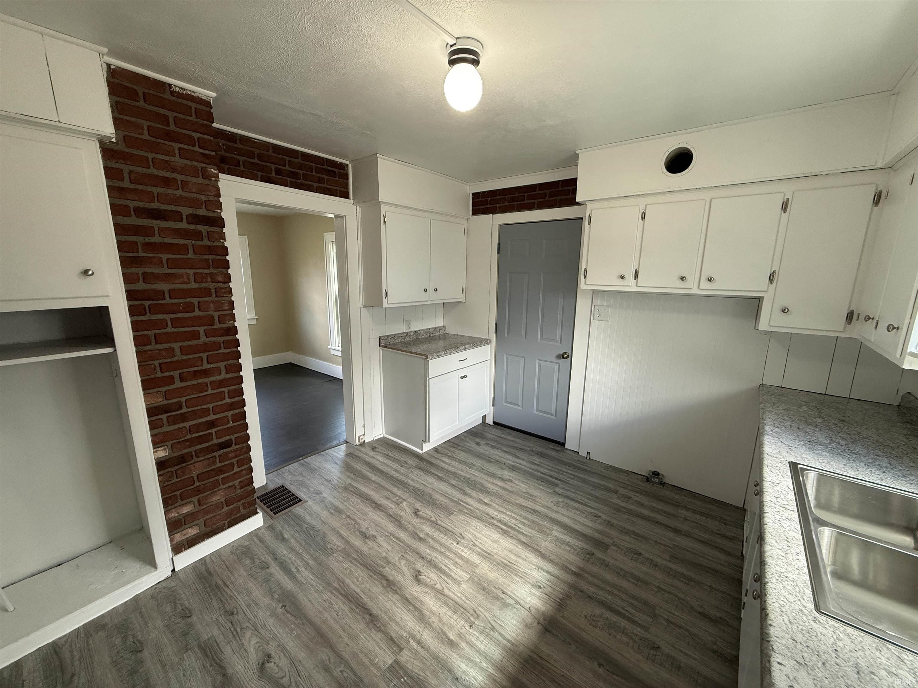 1134 N Johnson Street South Bend IN 46628