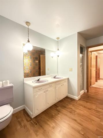 4741 Reed Road Fort Wayne IN 46815