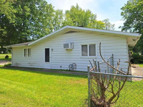 4741 Reed Road Fort Wayne IN 46815