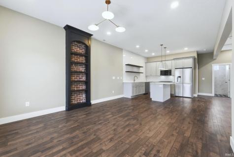 1220 Fairfield Avenue Fort Wayne IN 46802
