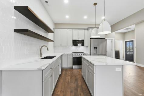 1220 Fairfield Avenue Fort Wayne IN 46802