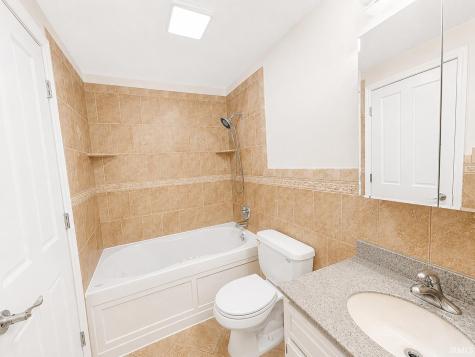 3516 Ivy League Drive Fort Wayne IN 46805