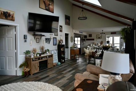 291 Phillips Lane Springville IN 47462