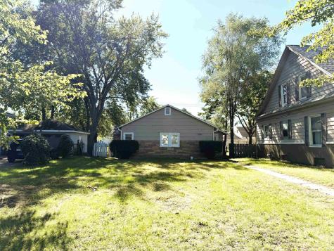 1521 E Lincolnway Way Mishawaka IN 46544